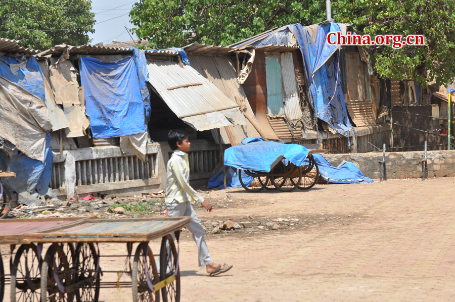 Photo taken on April 29 shows a slum in Mumbai, India. Mumbai is the capital of the Indian state of Maharashtra. It is the most populous city in India, and the fourth most populous city in the world. 