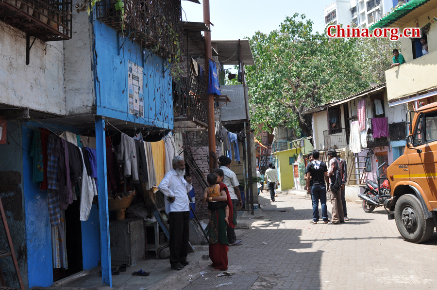 Photo taken on April 29 shows a slum in Mumbai, India. Mumbai is the capital of the Indian state of Maharashtra. It is the most populous city in India, and the fourth most populous city in the world. 