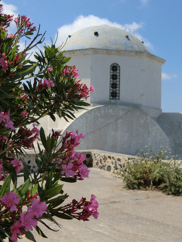 Greece is a country in Southern Europe. Athens is the capital and the largest city in the country. Greece has land borders with Albania, the Republic of Macedonia and Bulgaria to the north, and Turkey to the east. The Aegean Sea lies to the east of mainland Greece. 