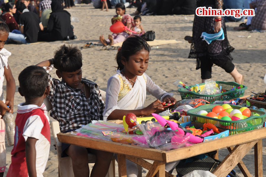 Photo taken on April 29 shows the beaches in Mumbai, India. Mumbai, the capital city of Maharashtra, boasts of some most famous beaches in India. 