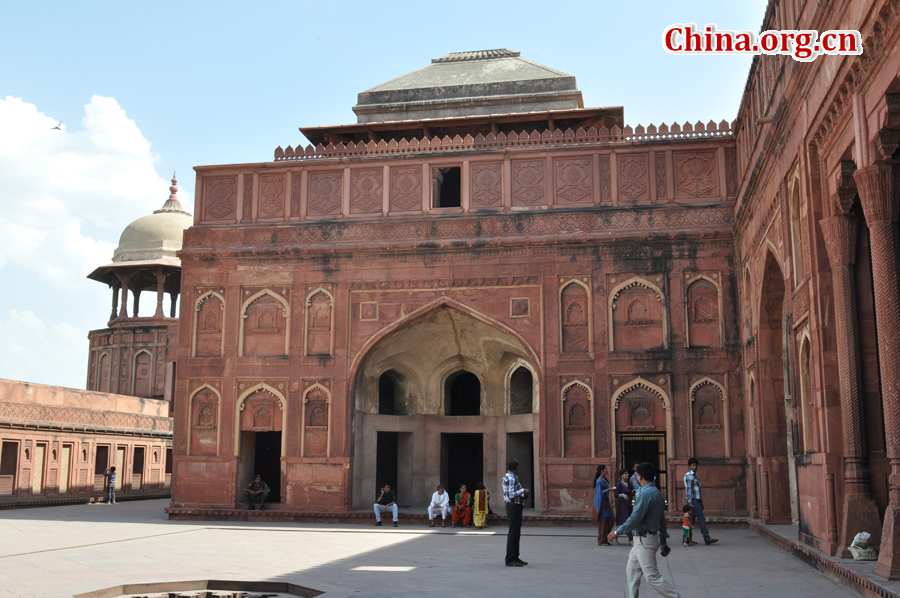 Photo taken on April 22 shows the view of Red Fort, a magnificent 17th-century red stone structure in Delhi where mutinous soldiers proclaimed the frail Mughal Emperor Bahadur Shah Zafar as ruler of India in May 1857.