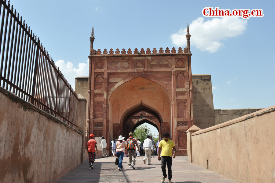 Photo taken on April 22 shows the view of Red Fort, a magnificent 17th-century red stone structure in Delhi where mutinous soldiers proclaimed the frail Mughal Emperor Bahadur Shah Zafar as ruler of India in May 1857.