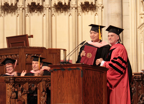 Pianist Lang Lang awarded with honorary doctorate