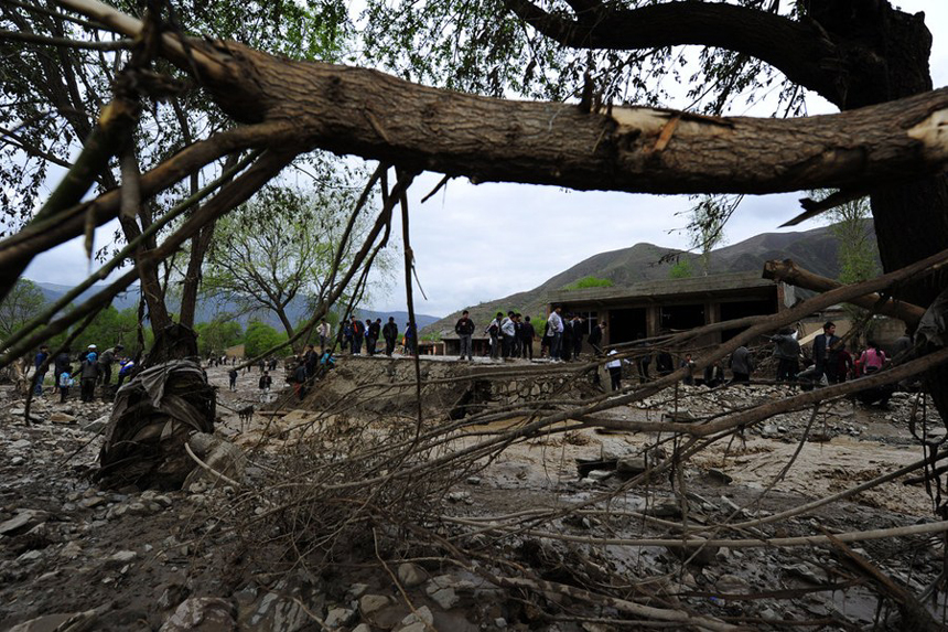 Authorities in northwest China have reported 53 deaths and 18 people missing as of 4 p.m. Monday as a result of hail and torrential rains that battered two mountainous counties in the region last week. [Xinhua photo]