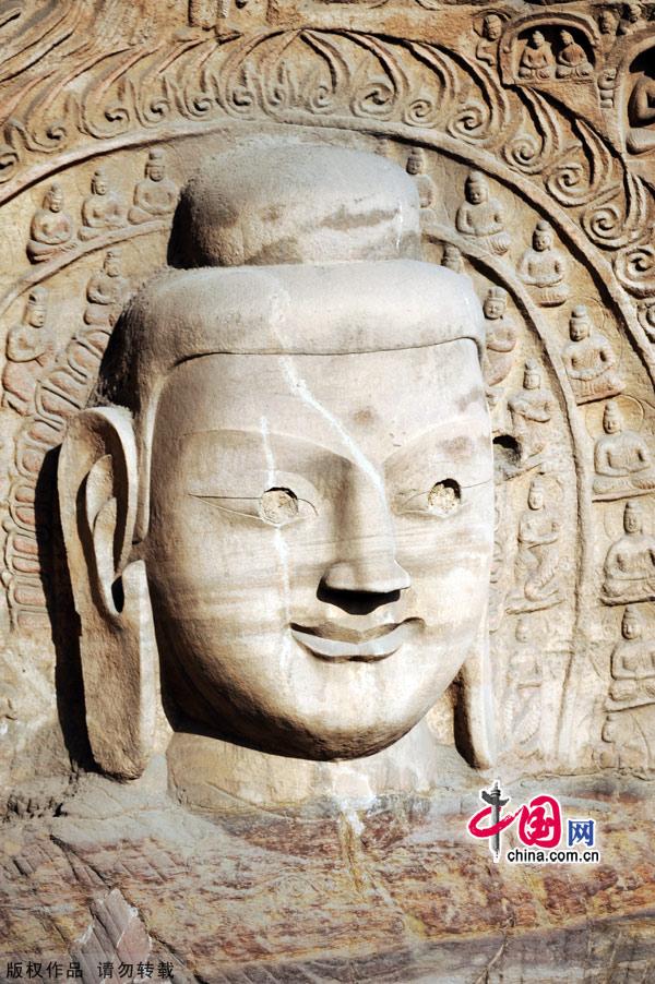 Located at the southern foot of Wuzhou Mountain 16 kilometers west of Datong, Shanxi Province, the Yungang Grottoes were built against the mountain and extend about 1 kilometer from east to west. 