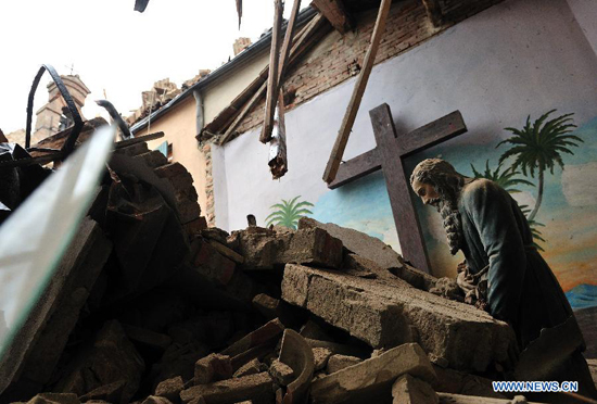 A collapsed oratory is seen at San Carlo in the Emilia-Romagna region, northern Italy, May 20, 2012. [Xinhua] 