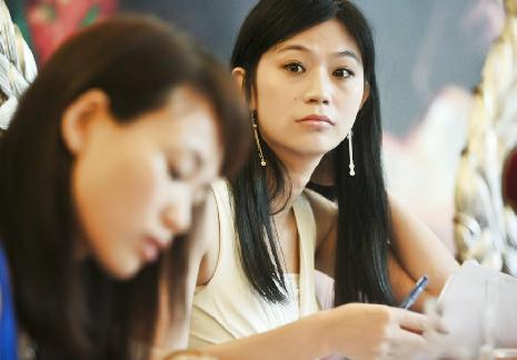 Hundreds of women apply for chance to wed wealth.[ Photo/ Sohu.com]