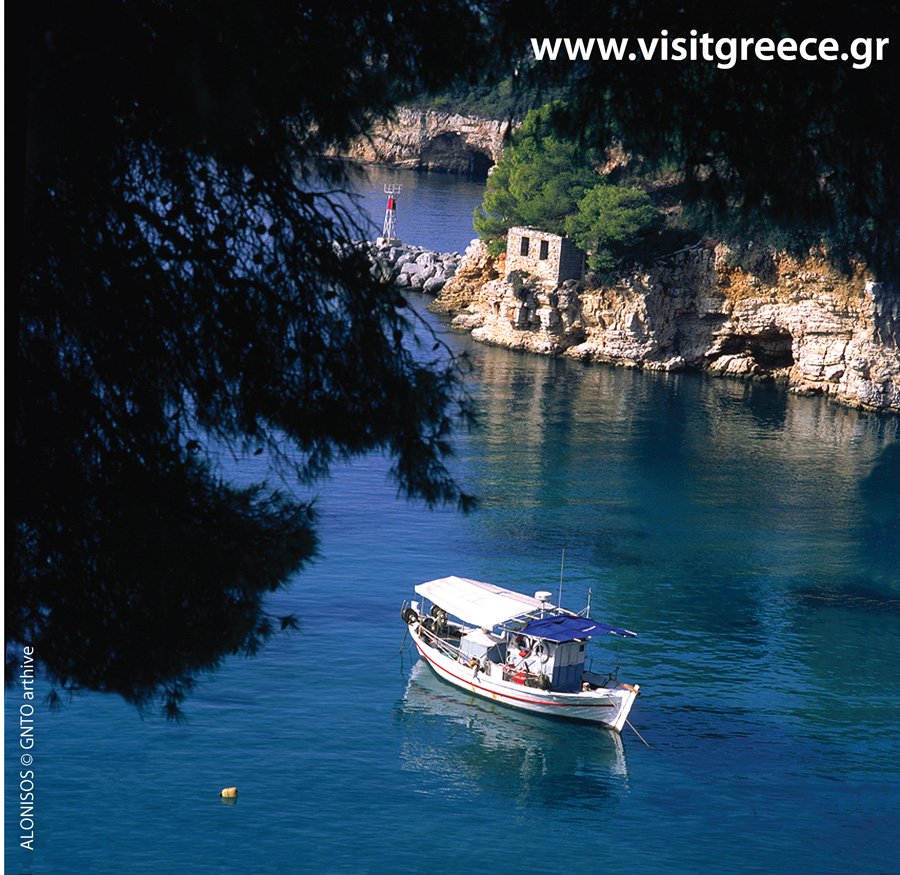 Photo shows the Sporades islands, in the northwest Aegean, Greece. [China.org.cn]