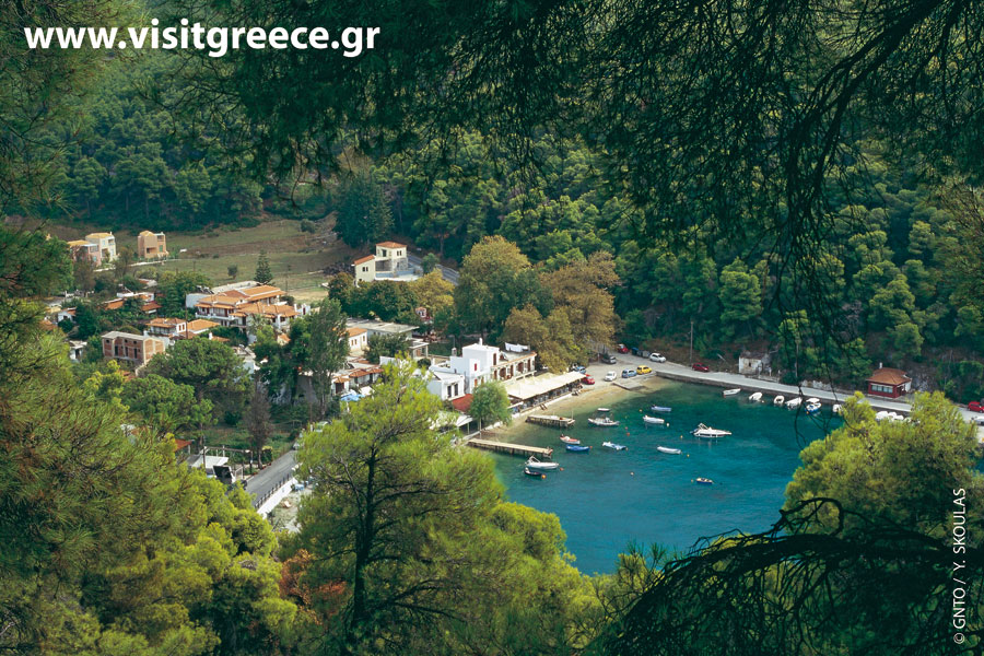 Photo shows the Sporades islands, in the northwest Aegean, Greece. [China.org.cn]