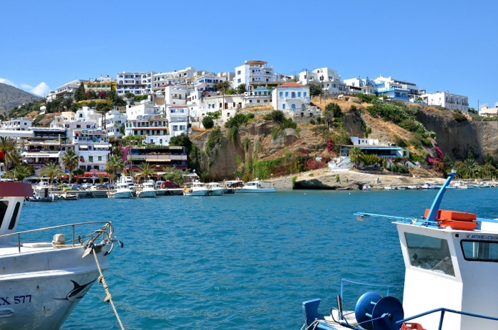 Agia Galini. Rethymno is located in central Crete between the towns of Chania and Heraklion. It is Crete's third largest town and portrays itself as a picturesque region sporting some delightful medieval architecture.