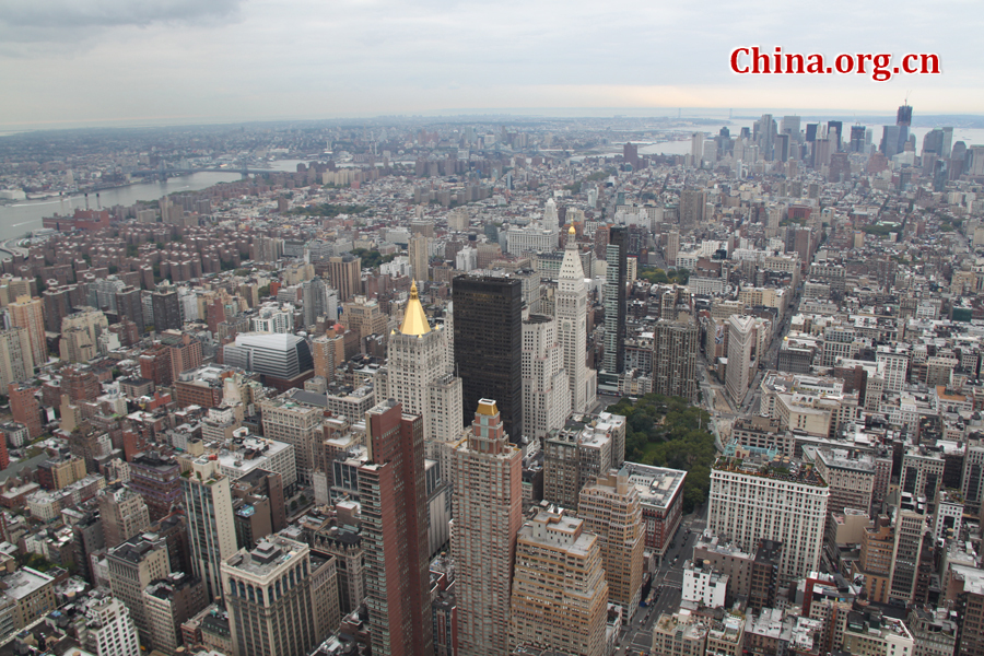 Photo shows the bird's eye view from the Empire State Building, U.S. [China.org.cn/by Li Xiaohua]