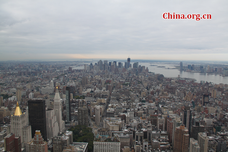 Photo shows the bird's eye view from the Empire State Building, U.S. [China.org.cn/by Li Xiaohua]