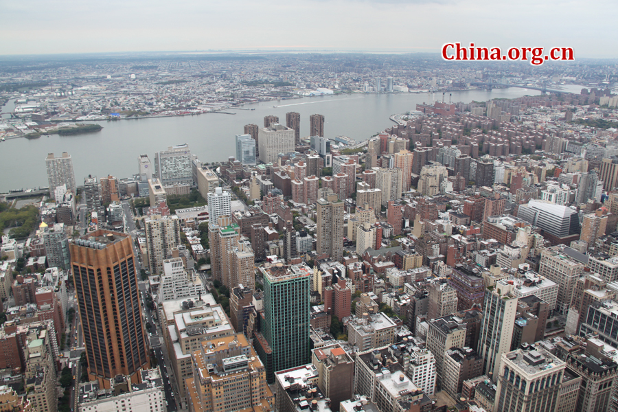 Photo shows the bird's eye view from the Empire State Building, U.S. [China.org.cn/by Li Xiaohua]