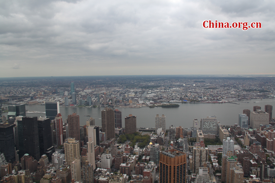 Photo shows the bird's eye view from the Empire State Building, U.S. [China.org.cn/by Li Xiaohua]