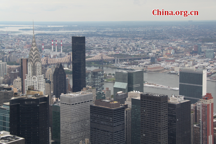 Photo shows the bird's eye view from the Empire State Building, U.S. [China.org.cn/by Li Xiaohua]