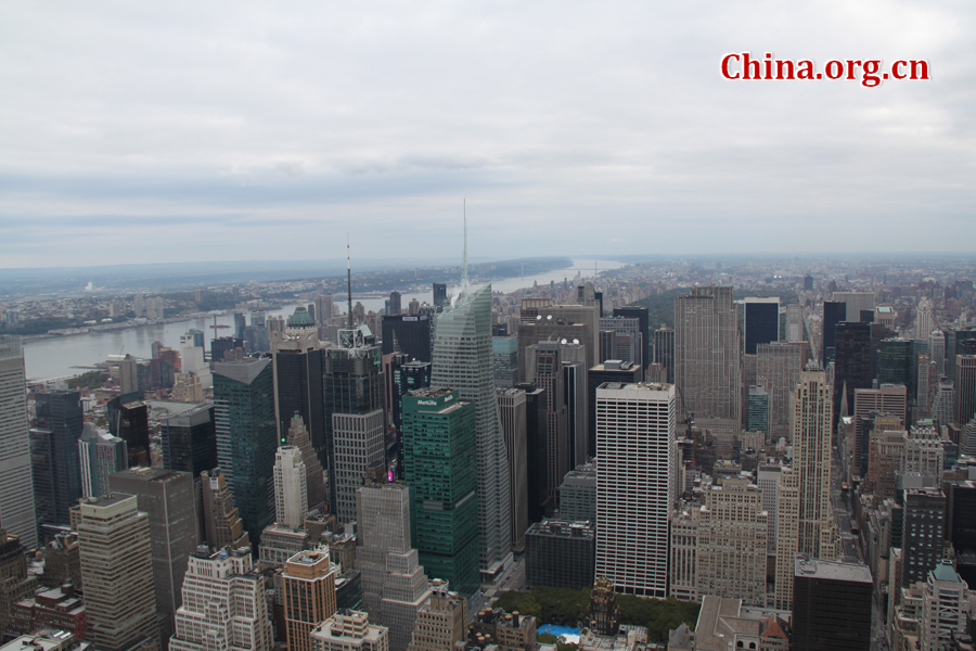 Photo shows the bird's eye view from the Empire State Building, U.S. [China.org.cn/by Li Xiaohua]