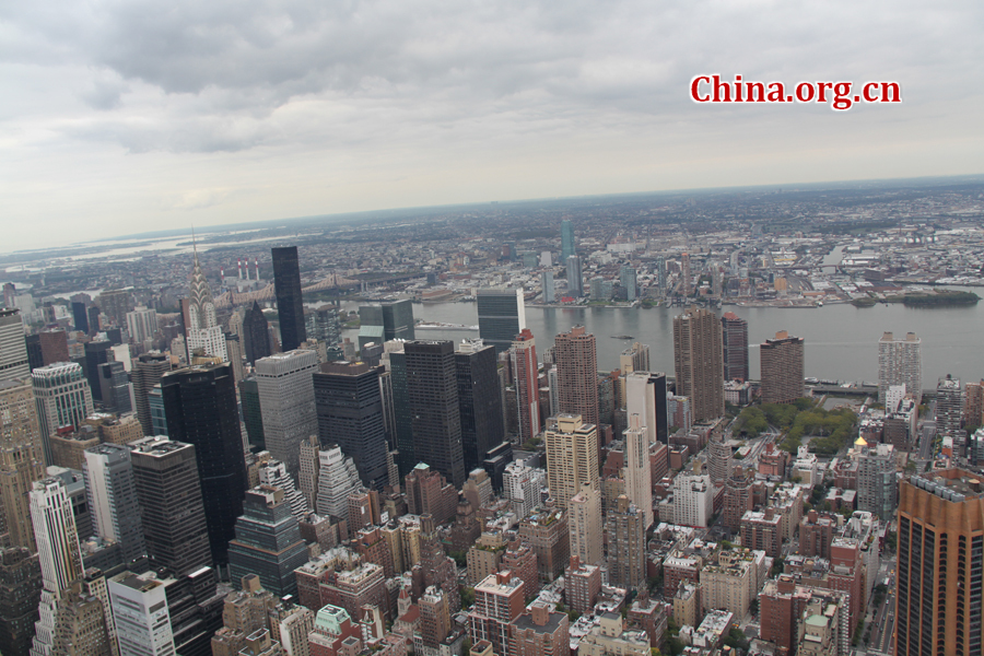 Photo shows the bird's eye view from the Empire State Building, U.S. [China.org.cn/by Li Xiaohua]