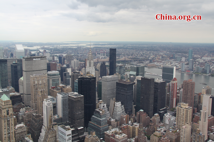 Photo shows the bird's eye view from the Empire State Building, U.S. [China.org.cn/by Li Xiaohua]