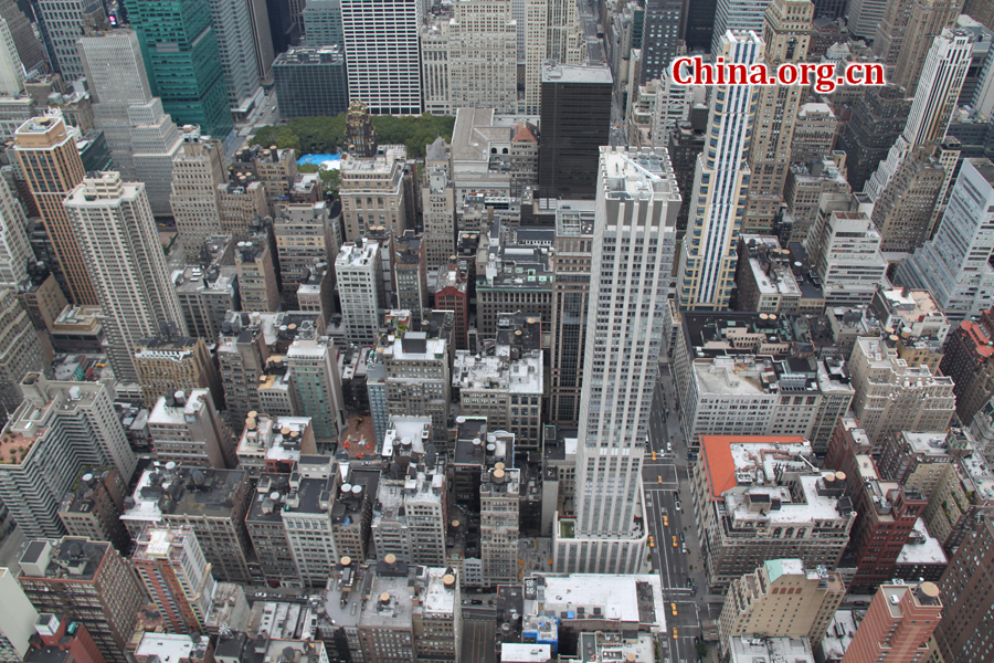 Photo shows the bird's eye view from the Empire State Building, U.S. [China.org.cn/by Li Xiaohua]