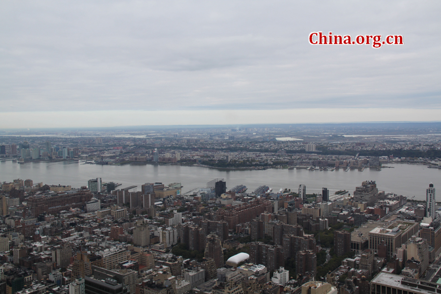 Photo shows the bird's eye view from the Empire State Building, U.S. [China.org.cn/by Li Xiaohua]