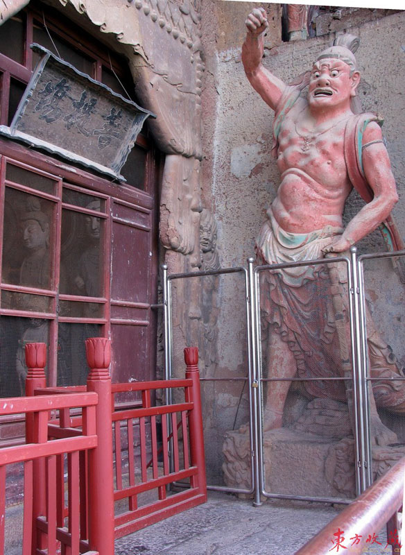 These grottoes (麦积山石窟) are found on the precipices of Maiji Mountain 30 kilometers south of Tianshui County, Gansu Province. Maiji Mountain is a green and graceful peak in the western part of the grand Qinling Range. The grottoes were cut during a period of 1,500 years, from the Later Qin Dynasty (384-417) until the Qing Dynasty (1644-1911). 