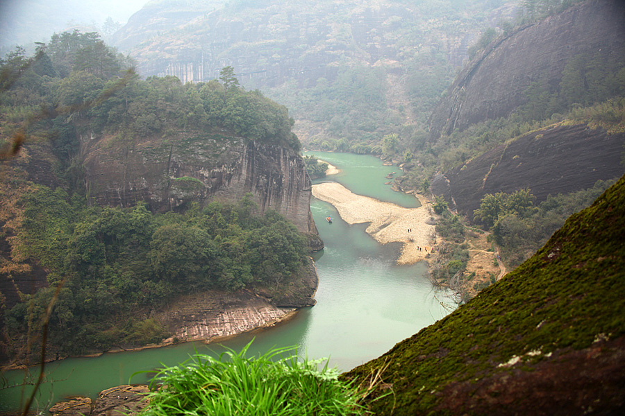 The Wuyi Mountains are a mountain range located at the prefecture Nanping, at the northern border of Fujian province with Jiangxi province, China. The mountains cover an area of 60 km². In 1999, Mount Wuyi entered UNESCO's list of World Heritage Sites, both natural and cultural.