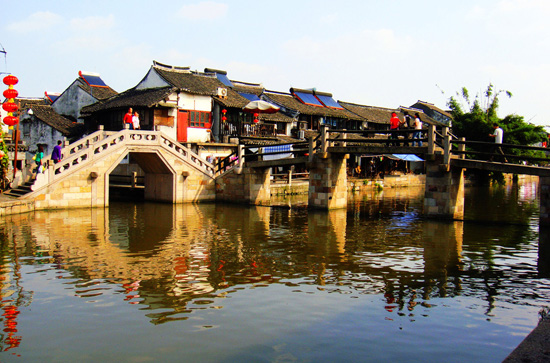 Xitang Ancient Town, one of the 'top 10 attractions in Zhejiang, China' by China.org.cn.
