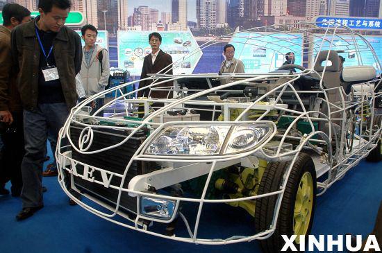 Some 10,202 energy-saving and new-energy vehicles were sold in China during the first quarter of 2012.