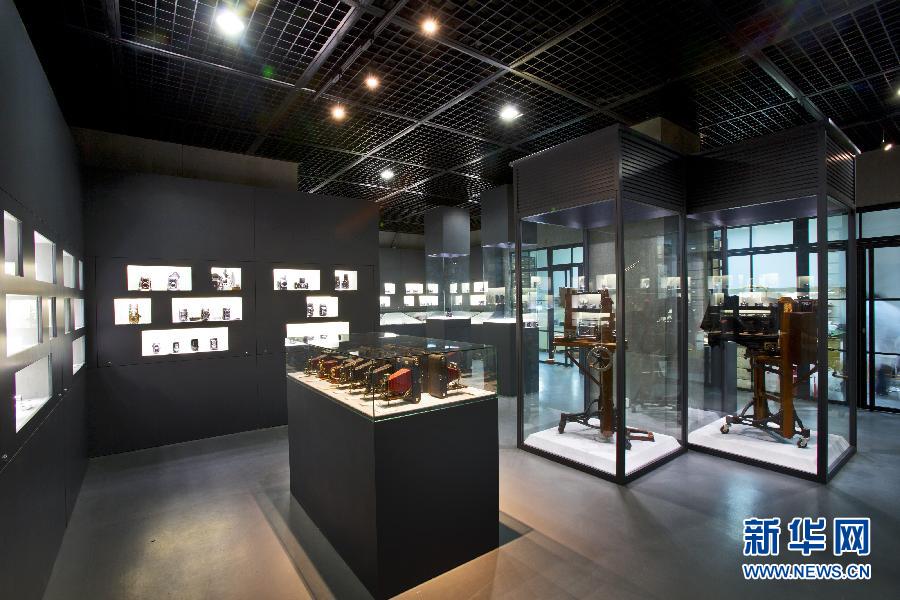 Photo taken on May 31, 2012 shows a corner in Shanghai Vintage Cameras Manufacturing Museum in Shanghai, east China. To celebrate the seventh China's Cultural Heritage Day which falls on the second Saturday of June, the museum will be open free to the public on June 9. [Xinhua]