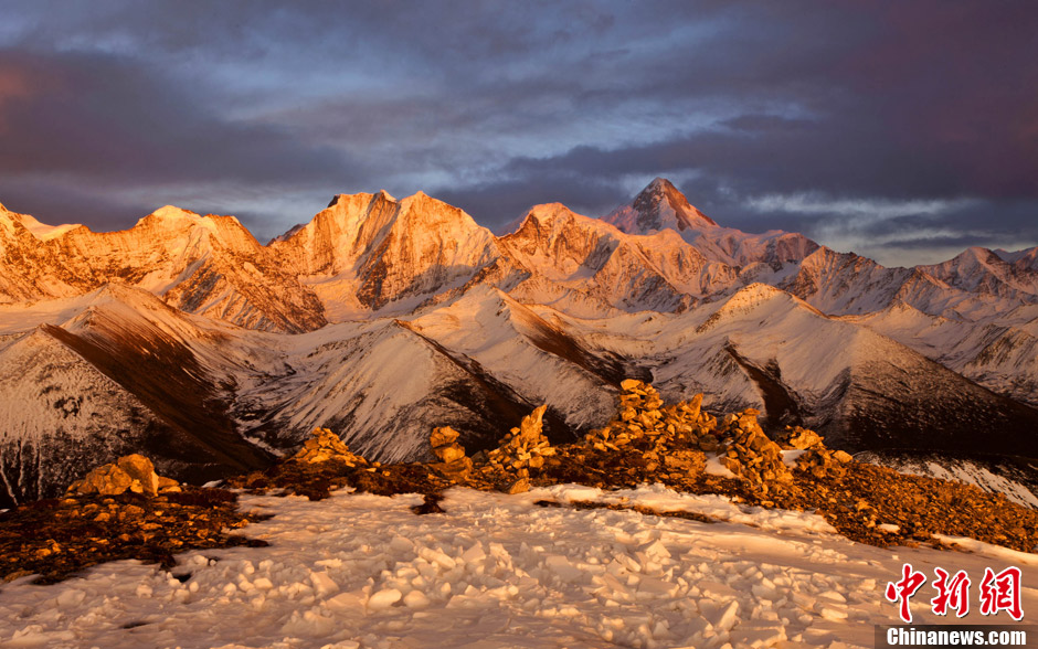 Photo shows the amazing scenery in Ganzi Tibetan Autonomous Prefecture in China's Sichuan Province.