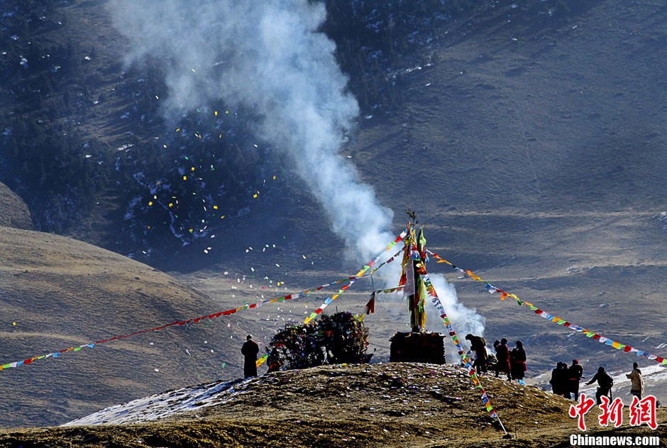 Photo shows the amazing scenery in Ganzi Tibetan Autonomous Prefecture in China's Sichuan Province.