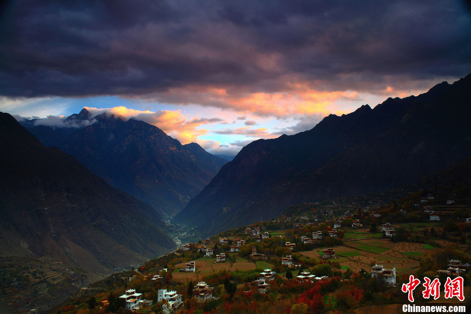 Photo shows the amazing scenery in Ganzi Tibetan Autonomous Prefecture in China's Sichuan Province.