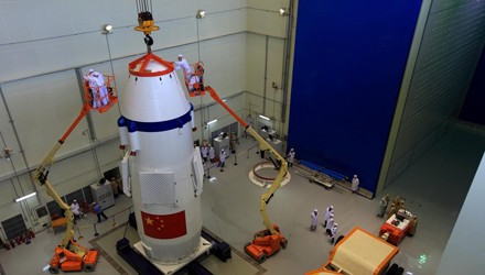 Preparation for Shenzhou-9 spacecraft