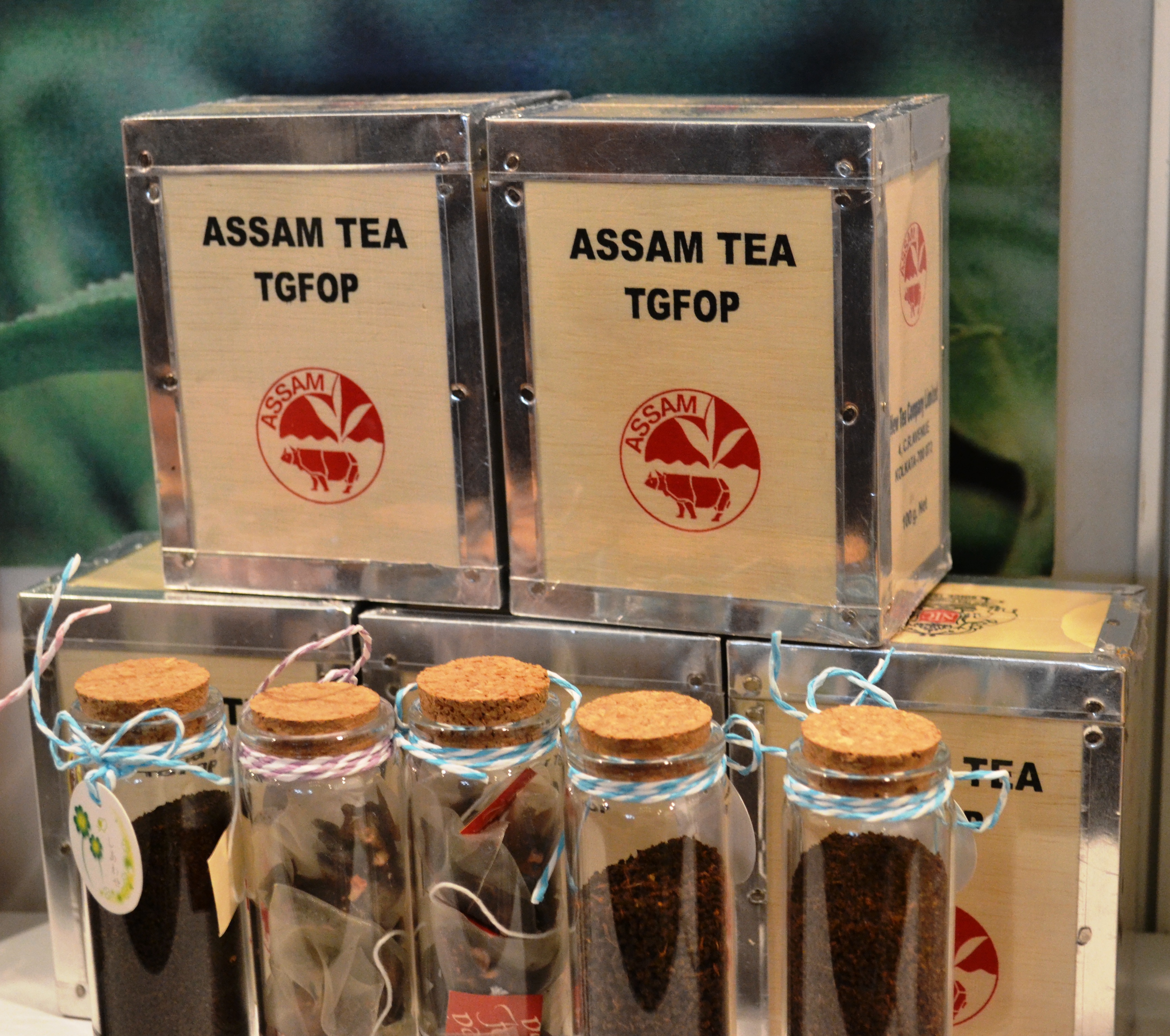 A selection of black teas from India at the Beijing International Tea Expo 2012. [Corey Cooper/china.org.cn]