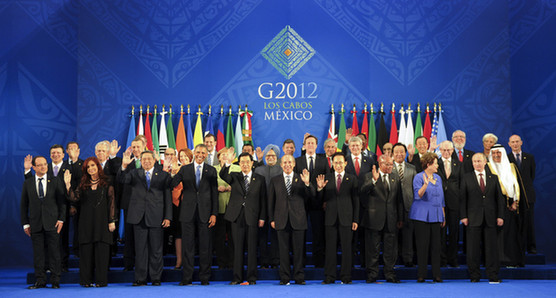 Leaders of the Group of Twenty (G20) pose for a photo in Los Cabos, Mexico, June 18, 2012. 