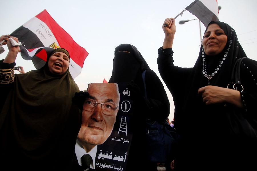 Tensions soar in Egypt before final results of election