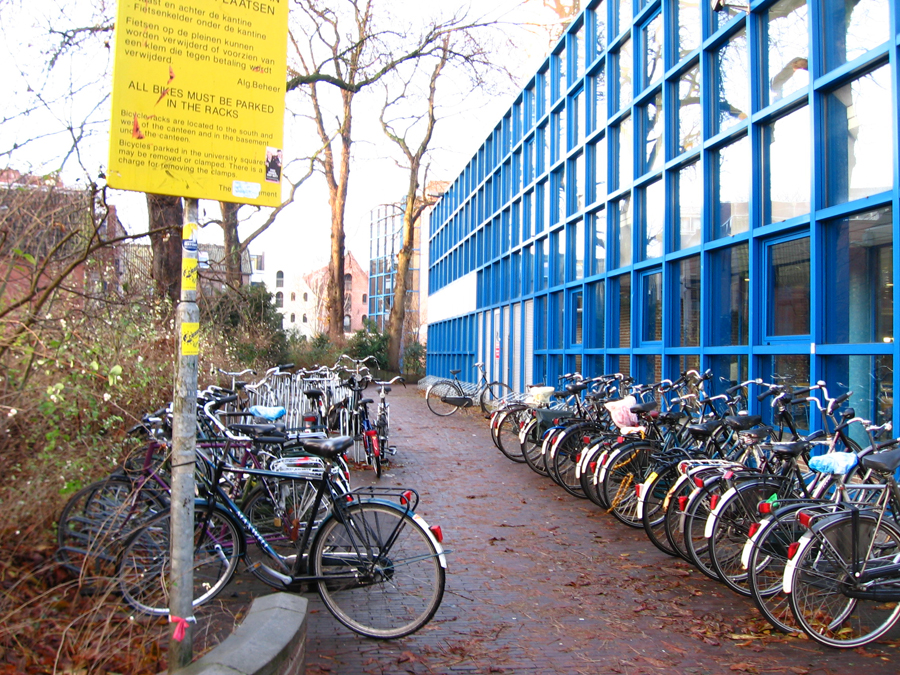 The University of Groningen, located in the city of Groningen, was founded in 1614. It is one of the oldest universities in the Netherlands as well as one of its largest. [China.org.cn/by Chen Chao]