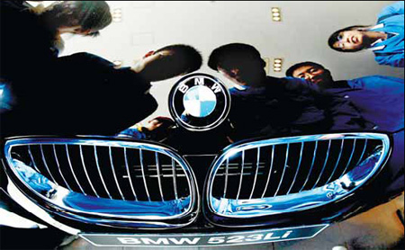 Nearly 3,000 BMW cars will be recalled in China due to defects in their steering systems.