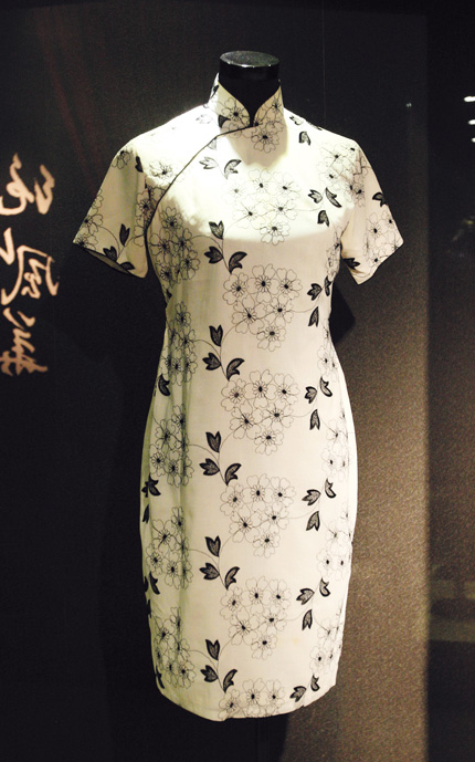 Evolution of Chinese Clothing and Cheongsam/Qipao by lilsuika on