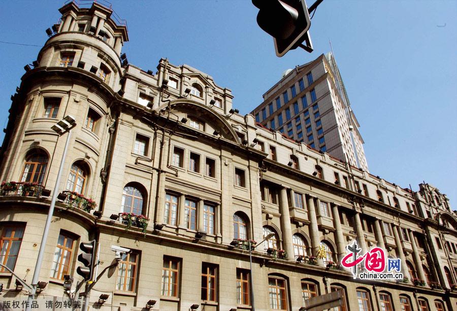 Astor House, also known as Richard's Hotel, was the first modern hotel in Shanghai, built in 1846. 