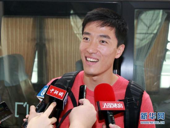 Liu Xiang is getting ready to get back in the Olympic blocks, but this time, at full health and in top form. [Xinhua]