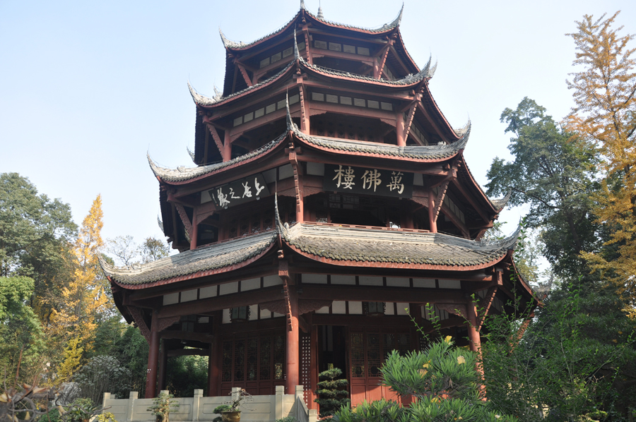 Du Fu Thatched Cottage is an idyllic 24-acre (97,000 m2) park and museum in honour of the Tang Dynasty poet Du Fu at the western outskirts of Chengdu, adjacent to the Huanhua Xi, (Flower Rinsing Creek). 