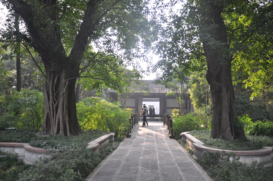 Du Fu Thatched Cottage is an idyllic 24-acre (97,000 m2) park and museum in honour of the Tang Dynasty poet Du Fu at the western outskirts of Chengdu, adjacent to the Huanhua Xi, (Flower Rinsing Creek). 