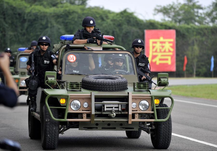 CHINA-GUANGZHOU-POLICE-EMERGENCY RESPONSE DRILL (CN)