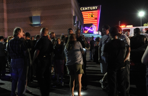 A gunman killed at least 14 people and injured 50 others early Friday at a movie theater in suburban Denver, Colorado. [Chinanews.com]