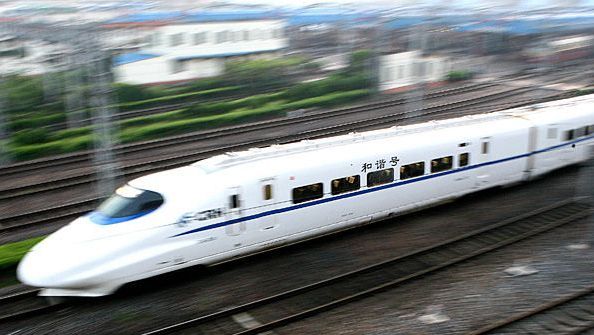 China's high-speed rail cautiously back on track.[ File photo ]