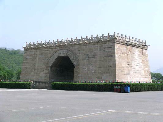 To the west of the Juyong Pass is a white marble structure called the Cloud Platform, which was built in 1345 to serve as the foundation for a set of three stone pagodas built at the command of Emperor Huizong.