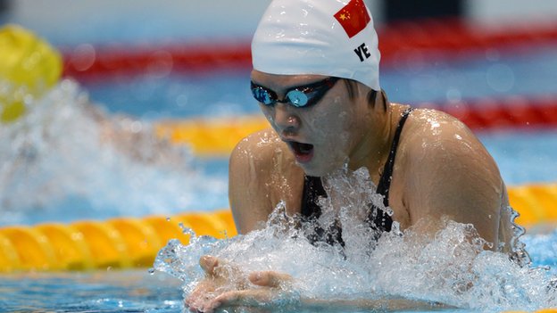 神奇的中国游泳小将叶诗文31日赢得了她在伦敦的第二枚金牌。