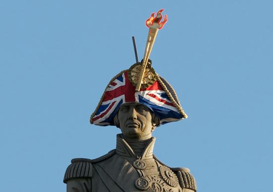 The 'Hatwalk' exhibition, which has 21 of London's iconic statues wearing modern and colorful hats designed by some of the most talented British designers, have been held in London for the Olympic celebration.