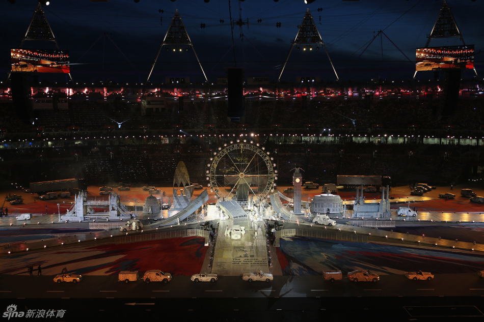 Spectacular view of closing ceremony. 